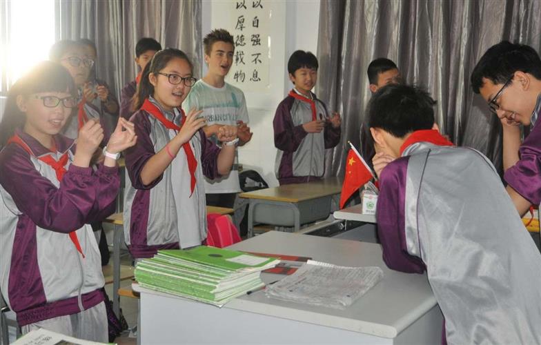 罗山中学中法学生交流活动:文化课程体验让友谊长存