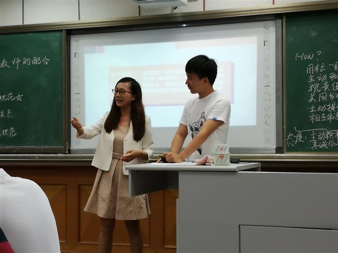 [浦东]北蔡高级中学:善用合力与借力,青年教师德