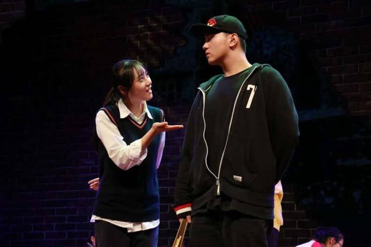 大型原创史诗舞台剧《黎明之前》首演