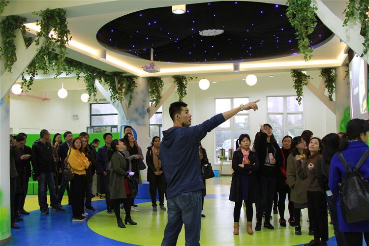 [浦东]上南实验小学:共撑友谊船,同扬教育帆--记