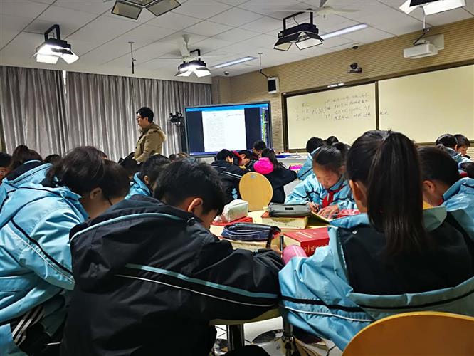 [长宁]延安实验初中:关注学生学习经历,提升学生