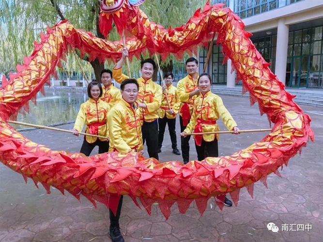 (图文及视频专题)南汇四中:回首十年历程 展望