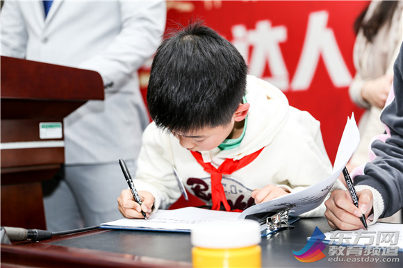 (图文专题)爱中华 爱汉字-第五届中文自修杯上