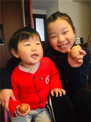 [浦东]张江镇中心小学:守护蛋宝宝-学校三八妇