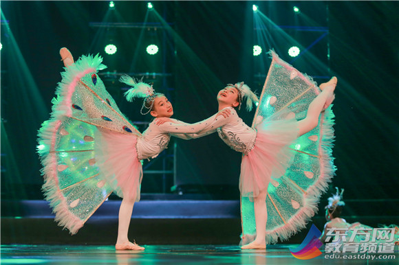 (图文专题)浦东新区第二中心小学:艺术伴成长 