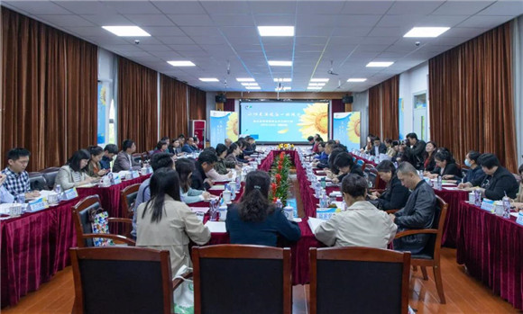 金山区接受上海市教委特殊教育三年行动计划(2018-2020年)终期评估-让阳光温暖每一位孩子