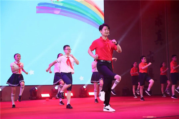校园毕业情景短剧,校园毕业情景短剧视频