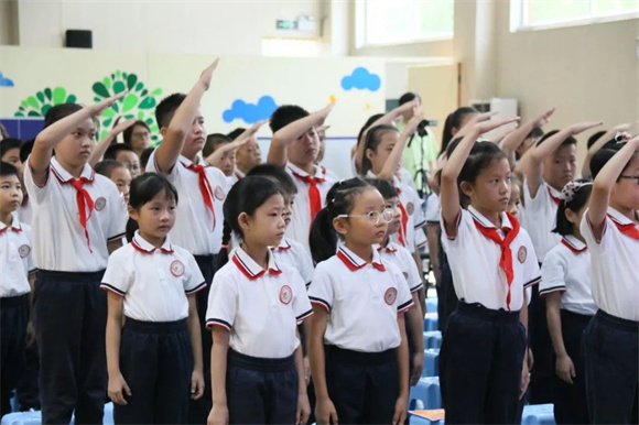 鹤北小学:“小不点”心向阳，开学季新启航