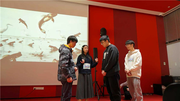 从鲁迅公园到鲁迅故里，以精神之光映照人生百态